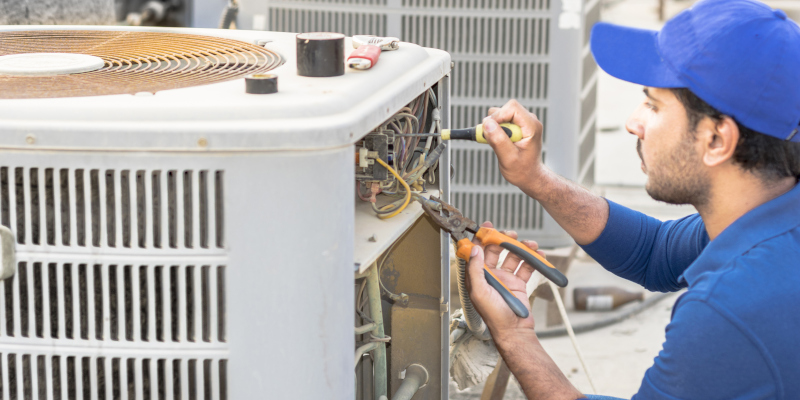Why the Fall is a Great Time to Schedule AC Maintenance